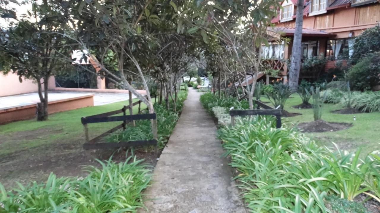 Hotel Rancho Constanza & Cabanas De La Montana Bagian luar foto