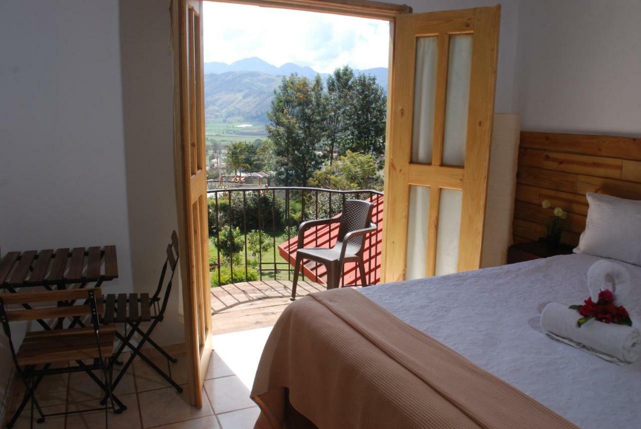 Hotel Rancho Constanza & Cabanas De La Montana Bagian luar foto